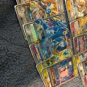 20 GX Pokémon card Lot